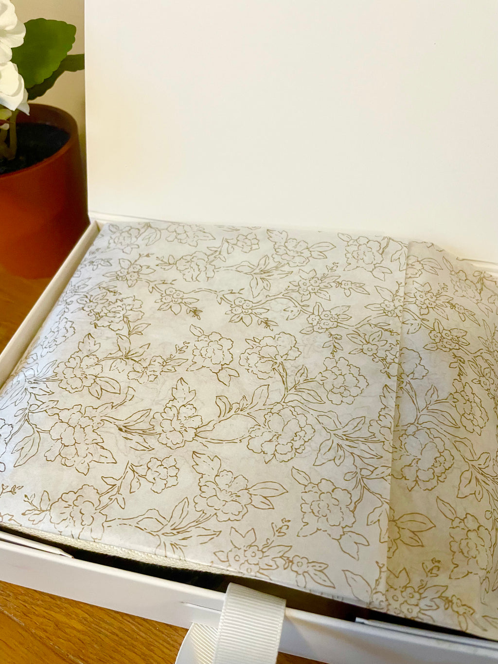 Travel Set Gift Box