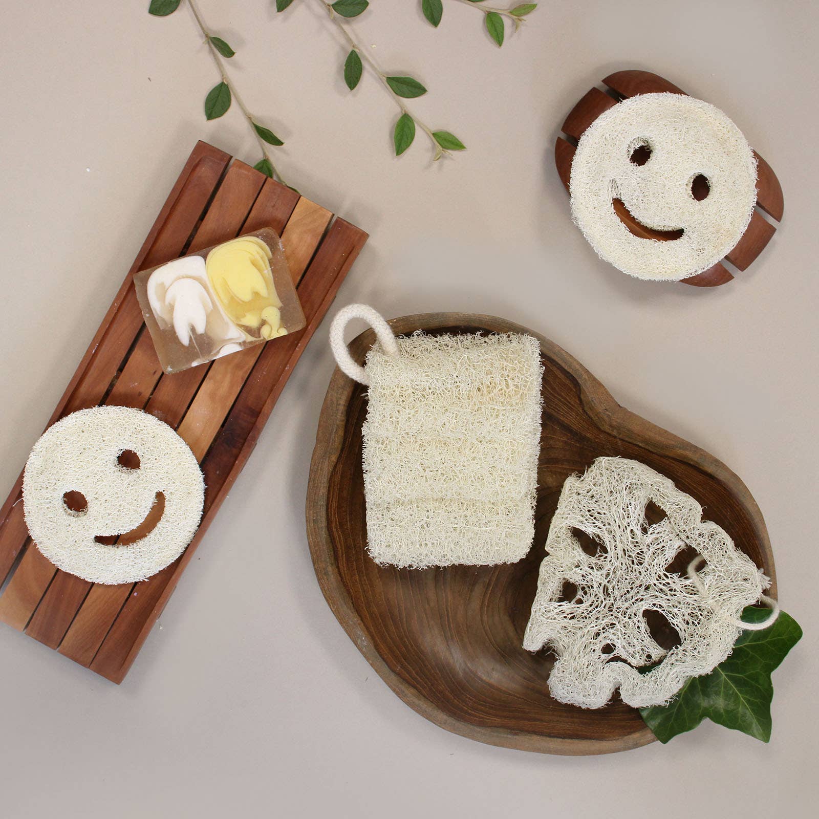Natual Loofah Smiley Face | For bodily exfoliation | £2.49